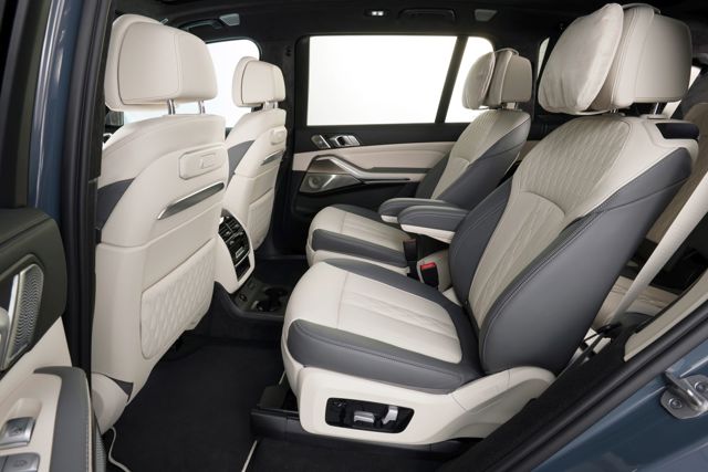 Bmw X7 photo 330