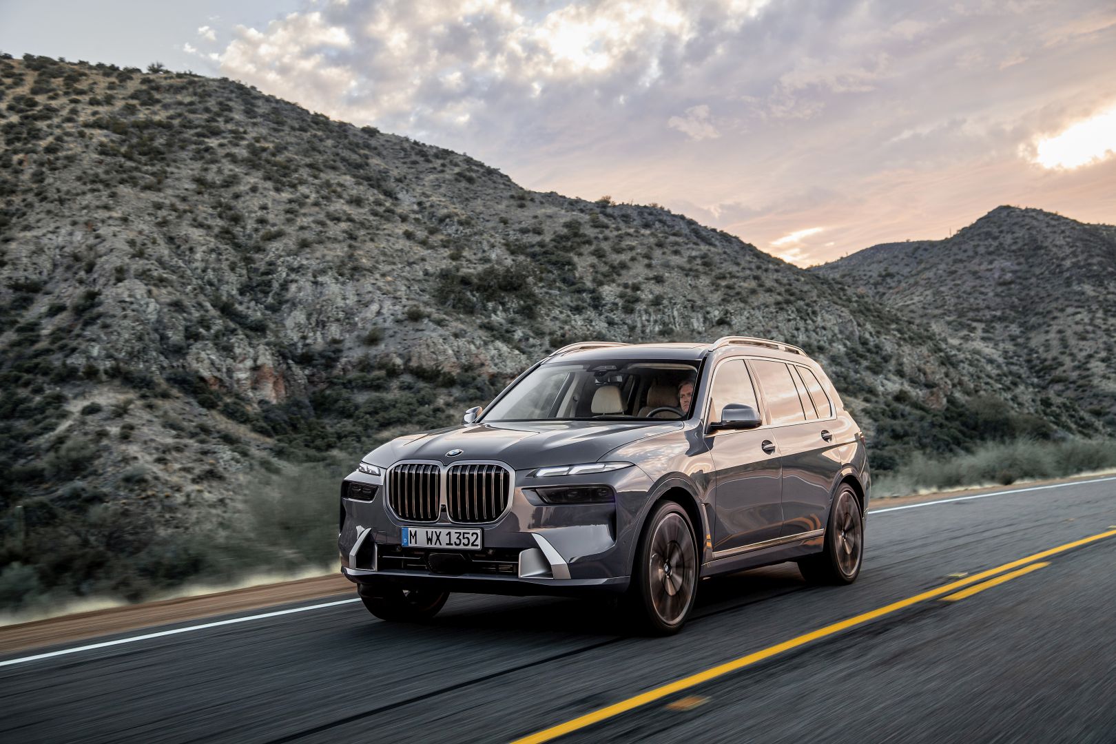 Bmw X7 photo 77