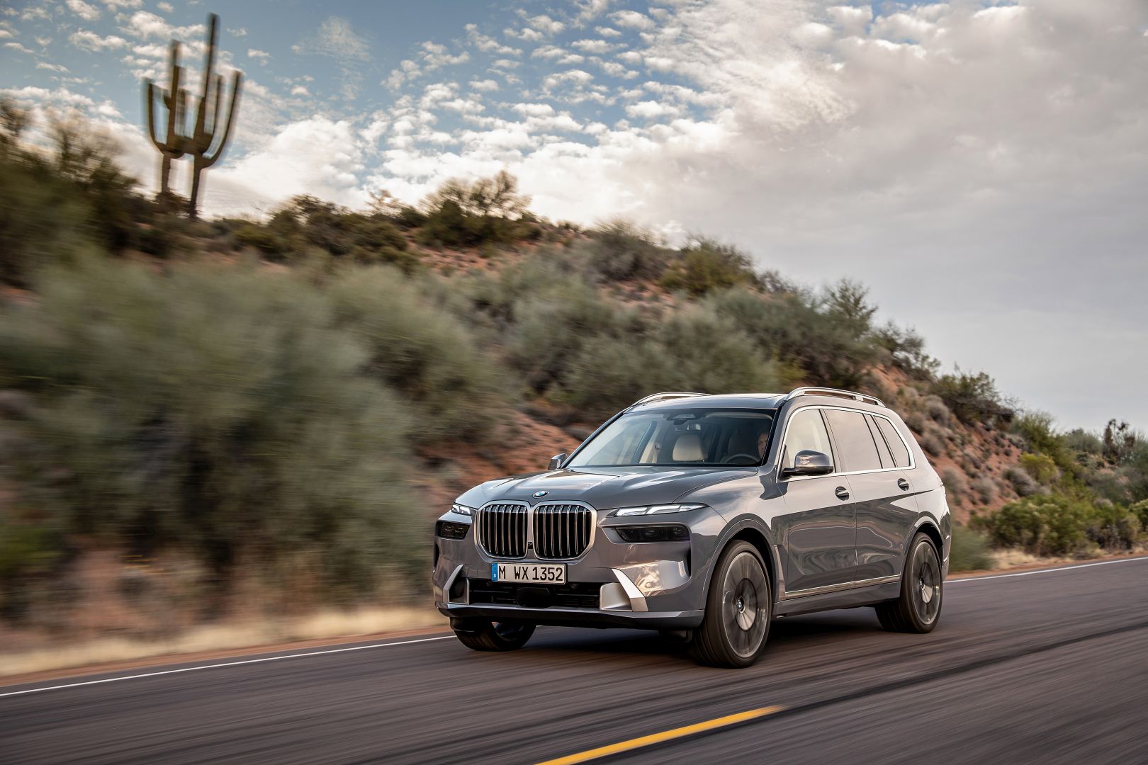 Bmw X7 photo 82