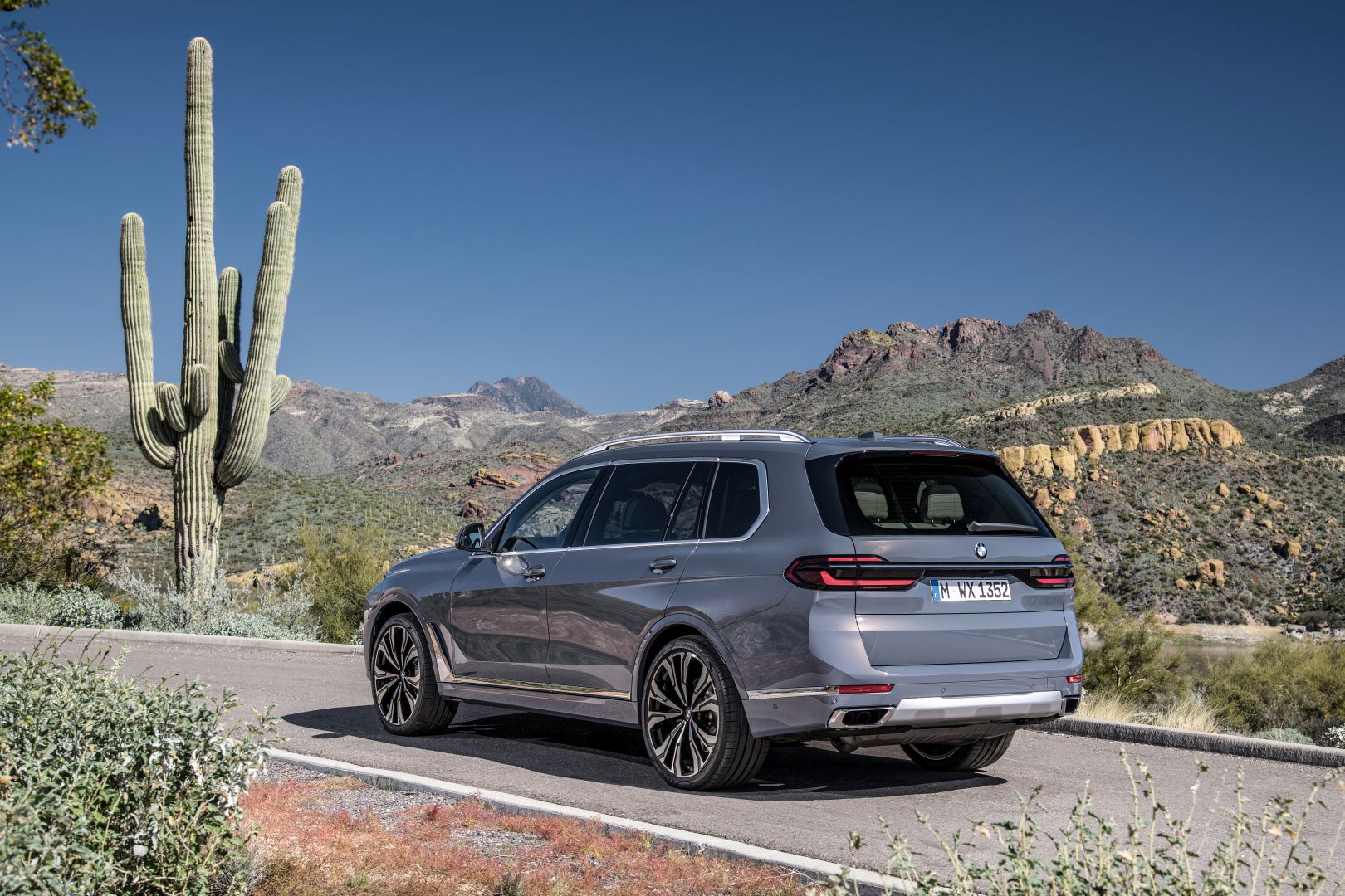 Bmw X7 photo 96