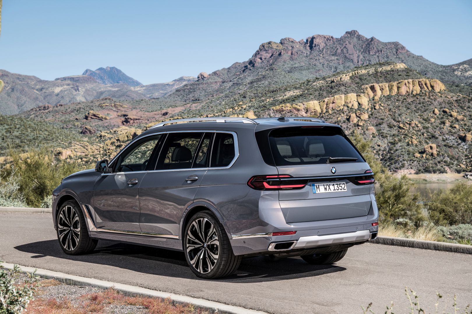 Bmw X7 photo 97