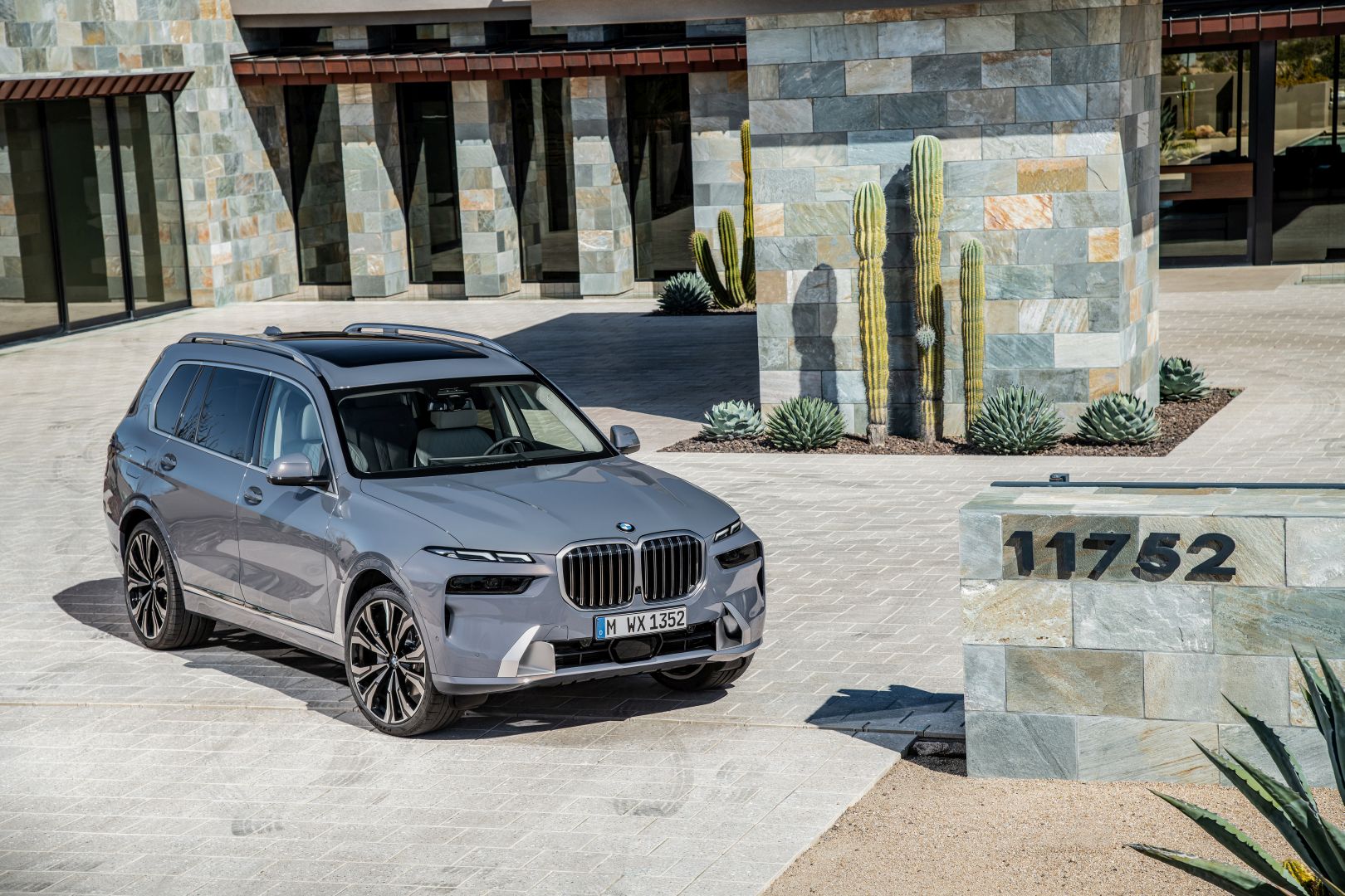Bmw X7 photo 103