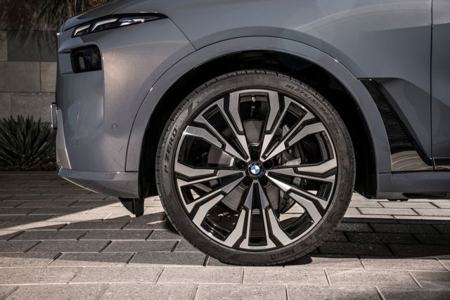 Bmw X7 photo 115
