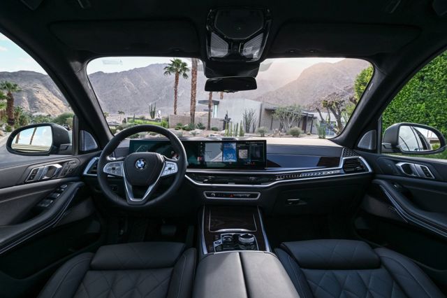 Bmw X7 photo 361