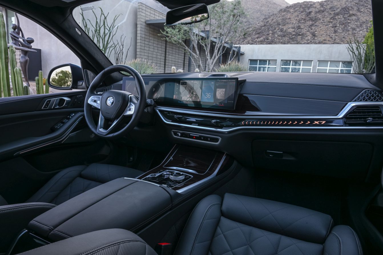 Bmw X7 photo 368