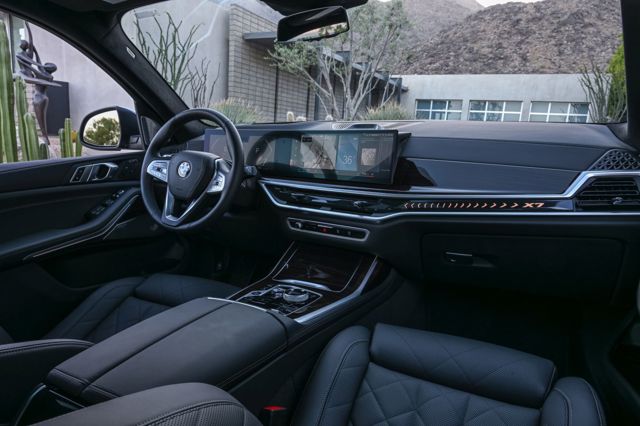 Bmw X7 photo 368