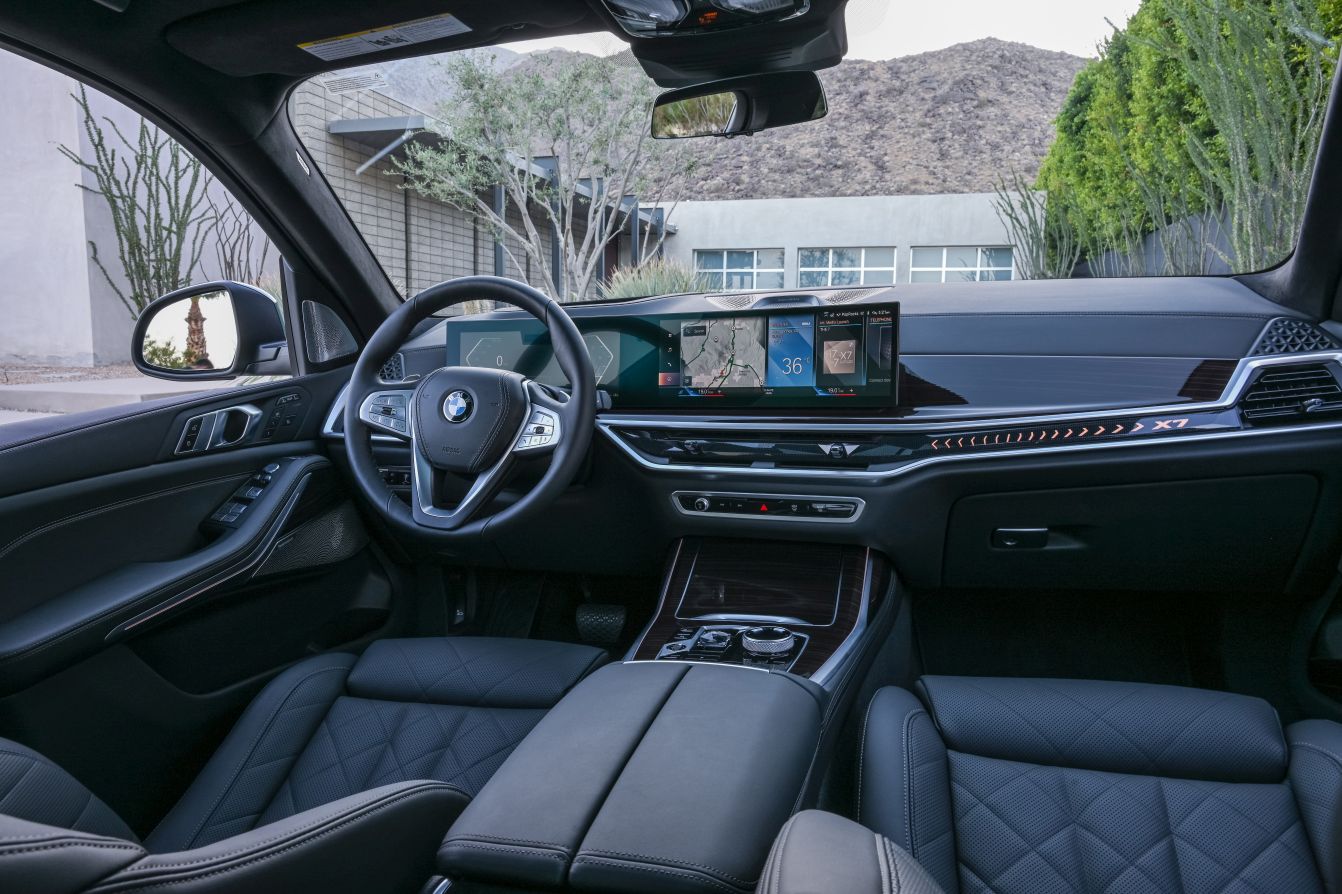 Bmw X7 photo 370