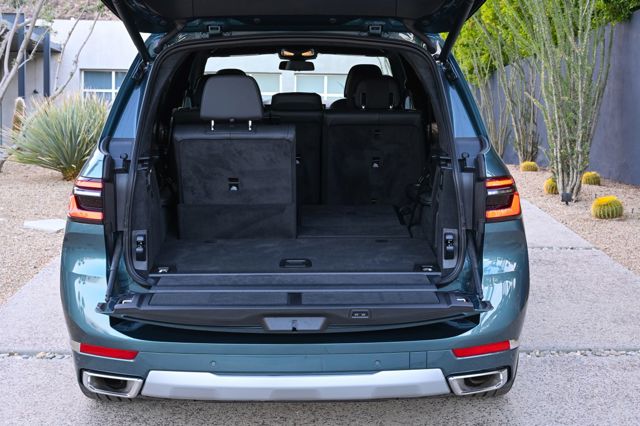 Bmw X7 photo 375