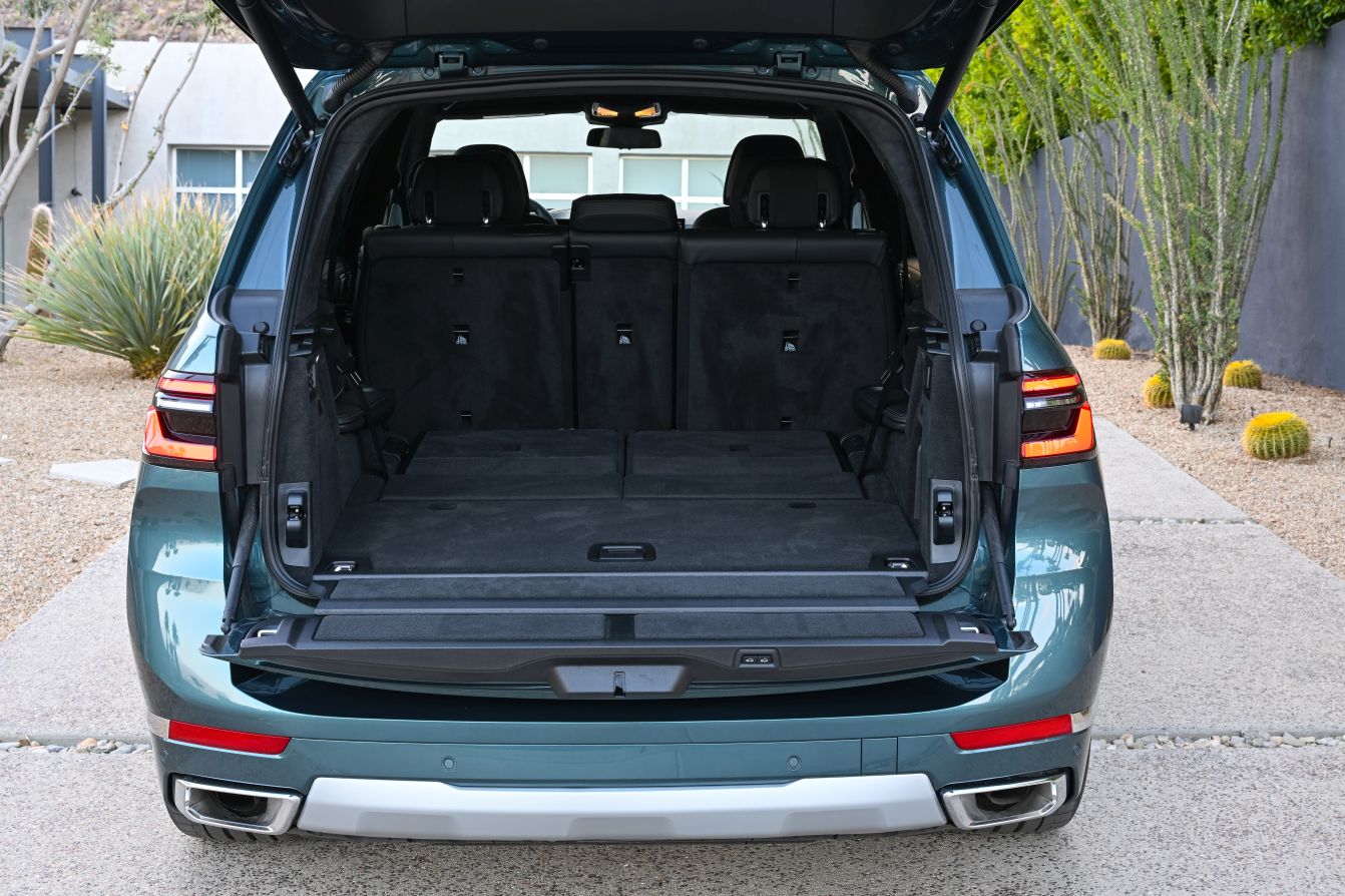 Bmw X7 photo 376
