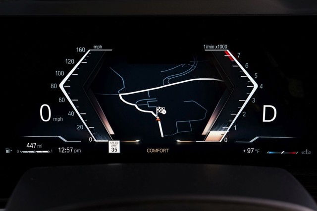 Bmw X7 photo 390