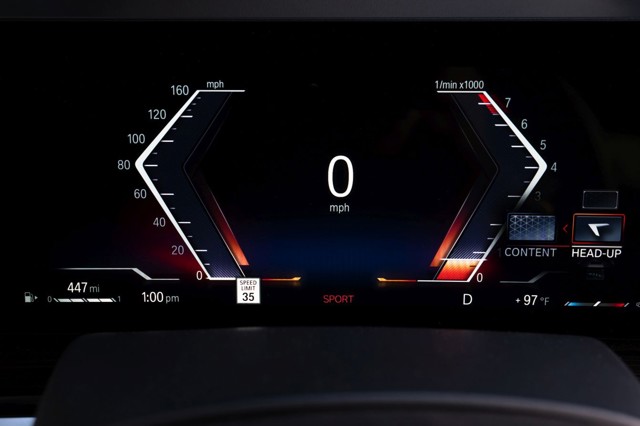 Bmw X7 photo 392