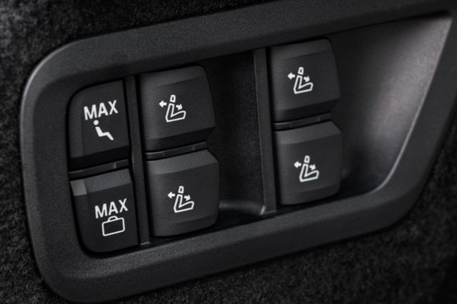 Bmw X7 photo 401