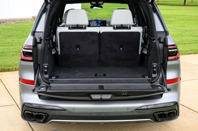 Bmw X7 photo 405