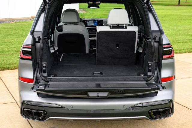 Bmw X7 photo 407