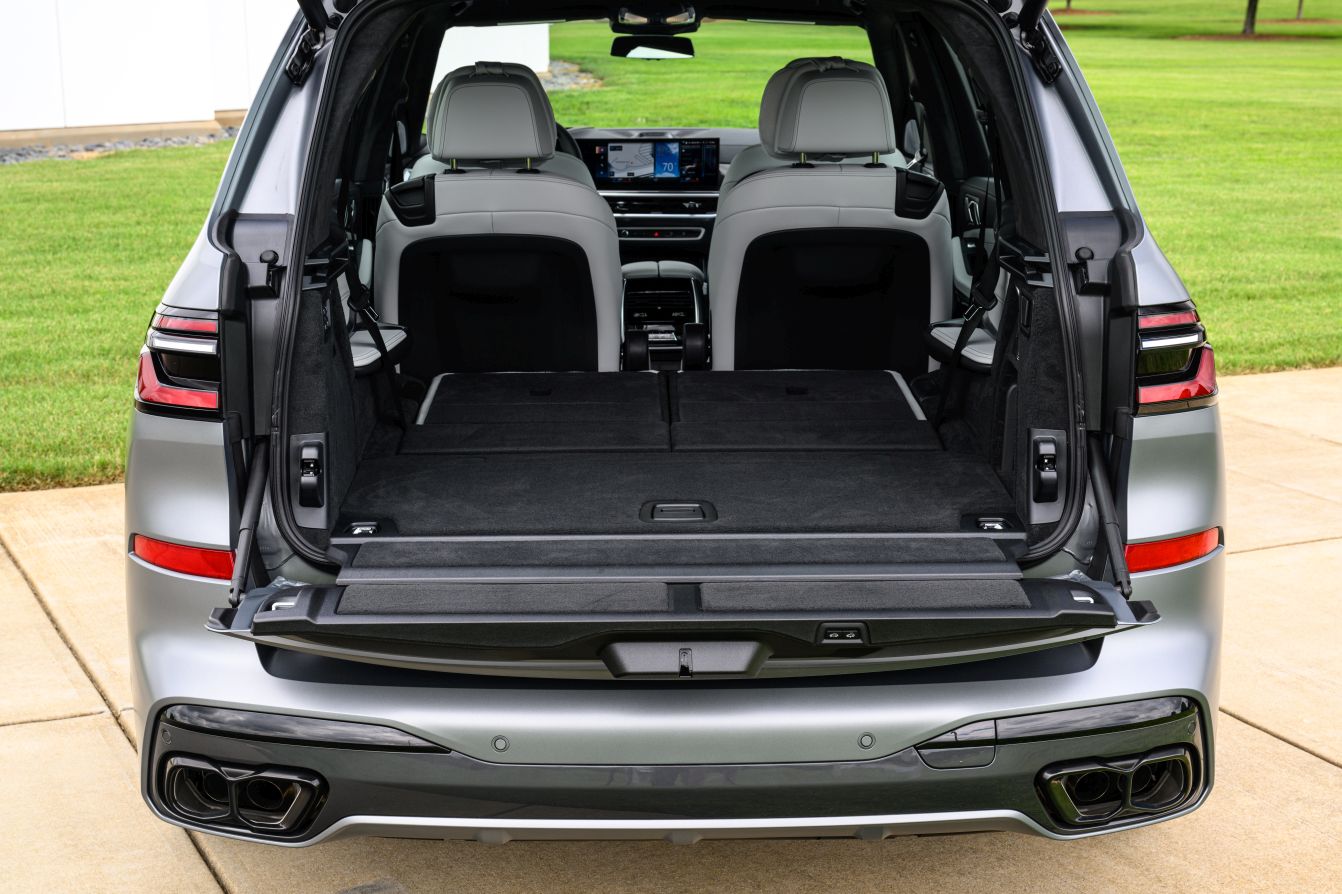 Bmw X7 photo 409