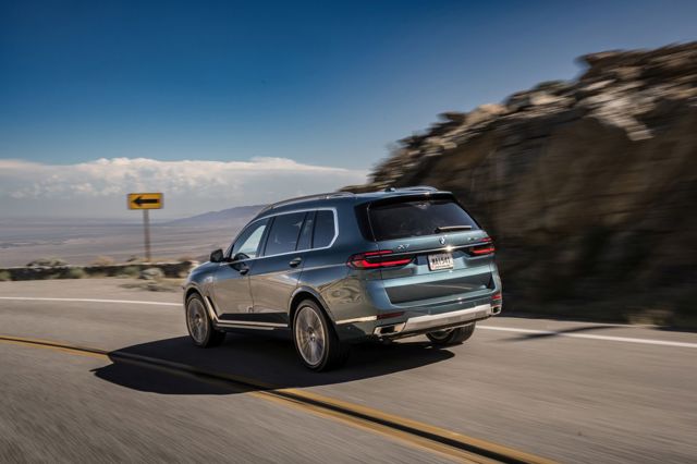 Bmw X7 photo 128