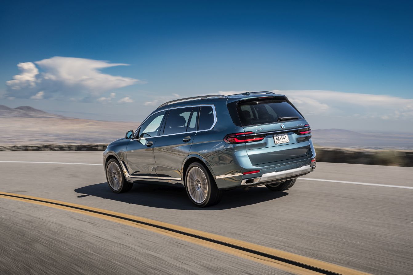Bmw X7 photo 130