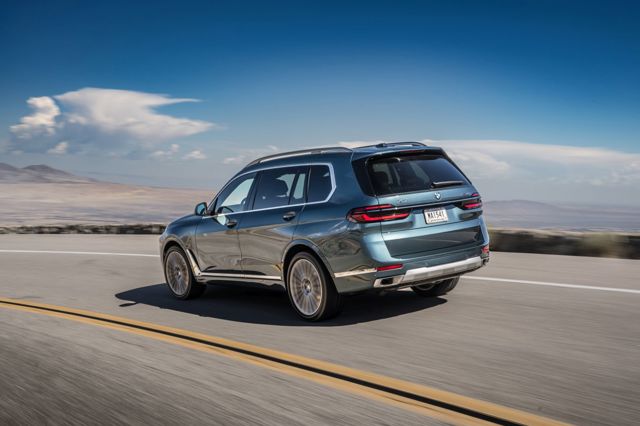 Bmw X7 photo 130
