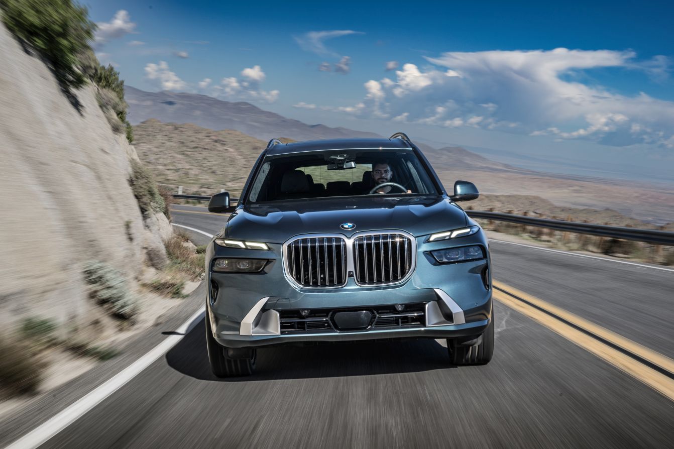 Bmw X7 photo 136
