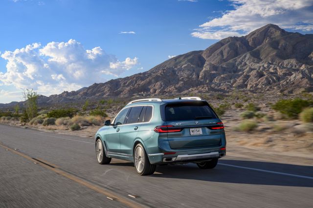 Bmw X7 photo 143