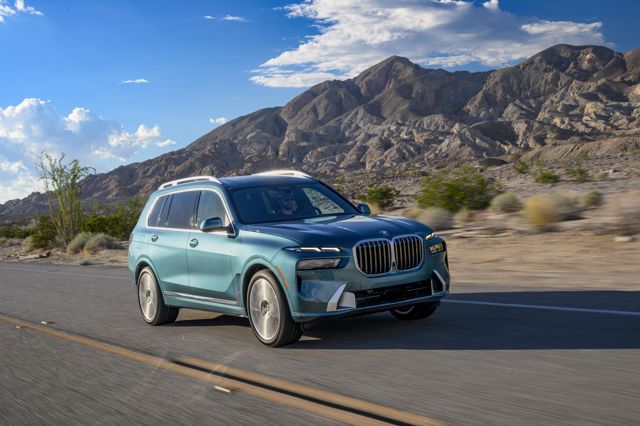Bmw X7 photo 144