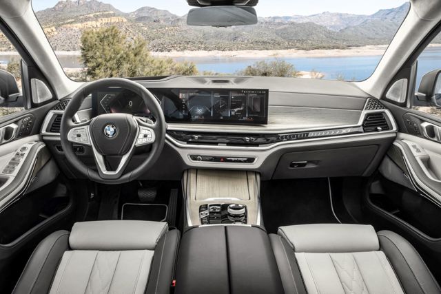 Bmw X7 photo 345