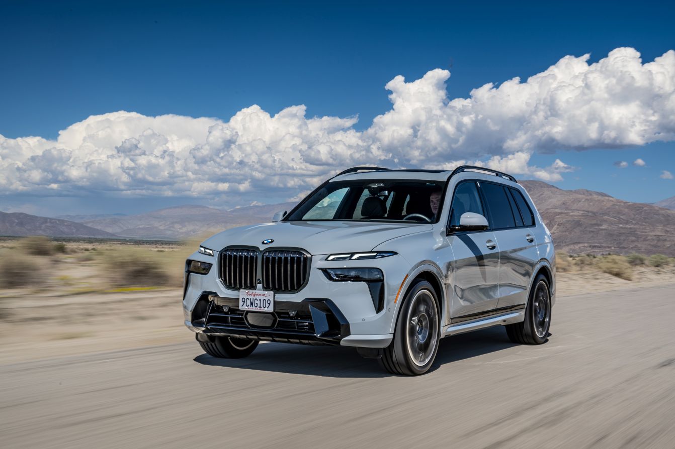 Bmw X7 photo 174