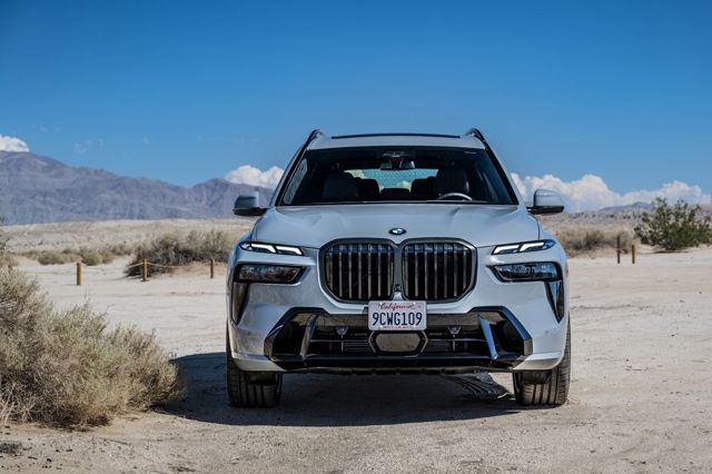 Bmw X7 photo 175