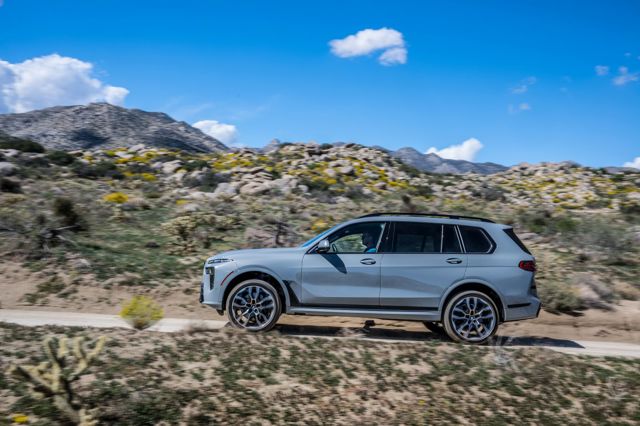 Bmw X7 photo 185