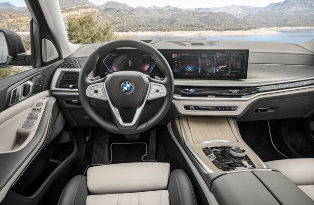 Bmw X7 photo 348