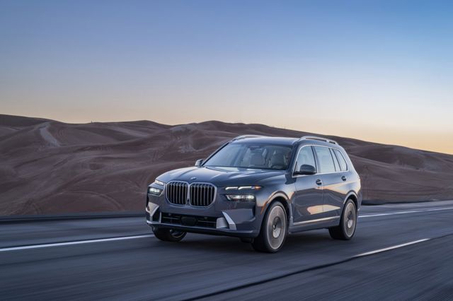 Bmw X7 photo 196