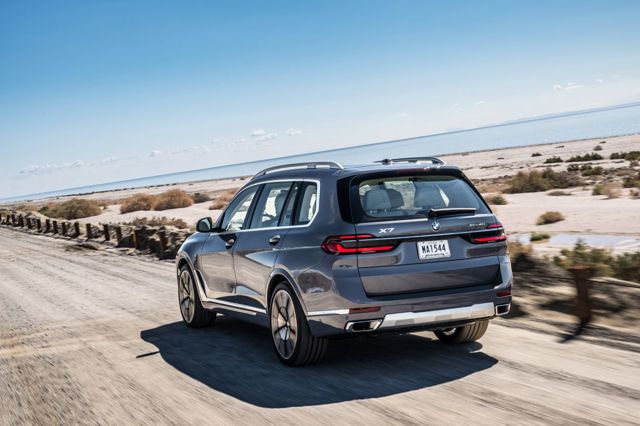Bmw X7 photo 207