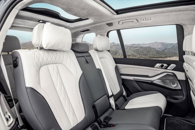 Bmw X7 photo 350
