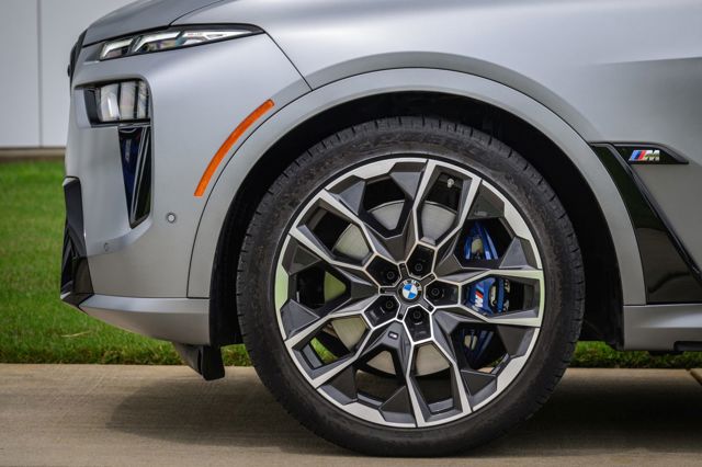 Bmw X7 photo 302