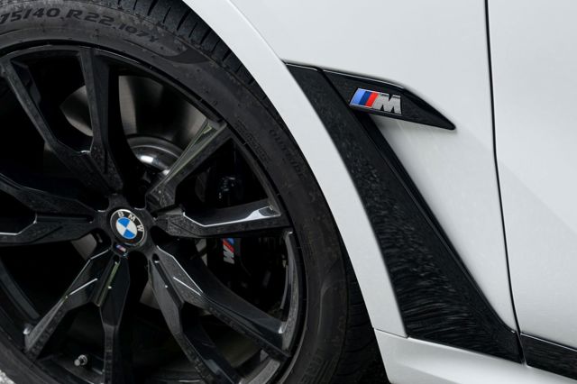 Bmw X7 photo 318