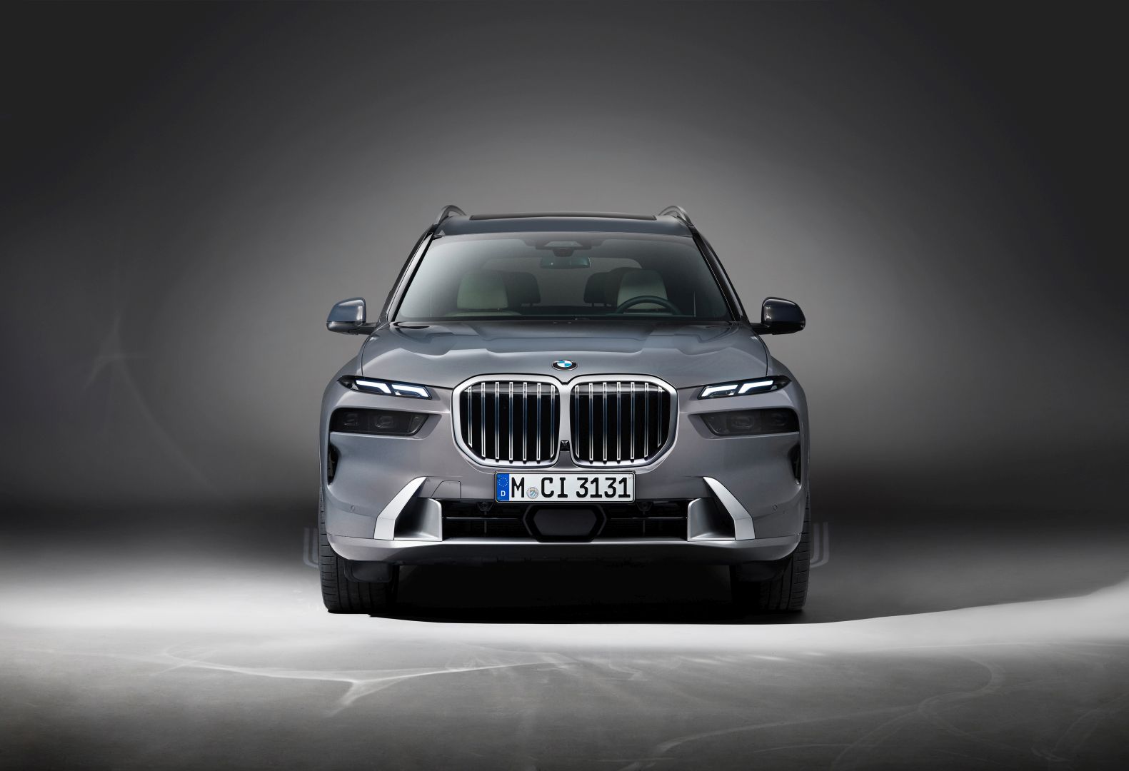 Bmw X7 photo 8