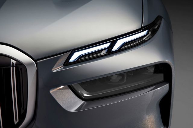 Bmw X7 photo 12