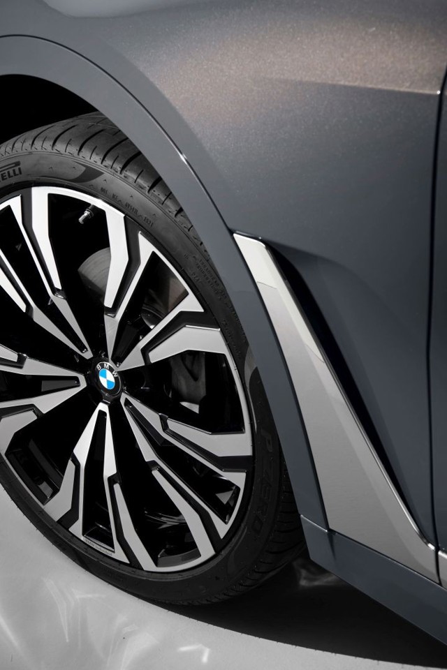 Bmw X7 photo 18