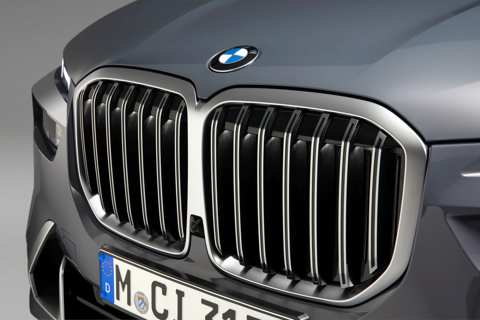 Bmw X7 photo 20