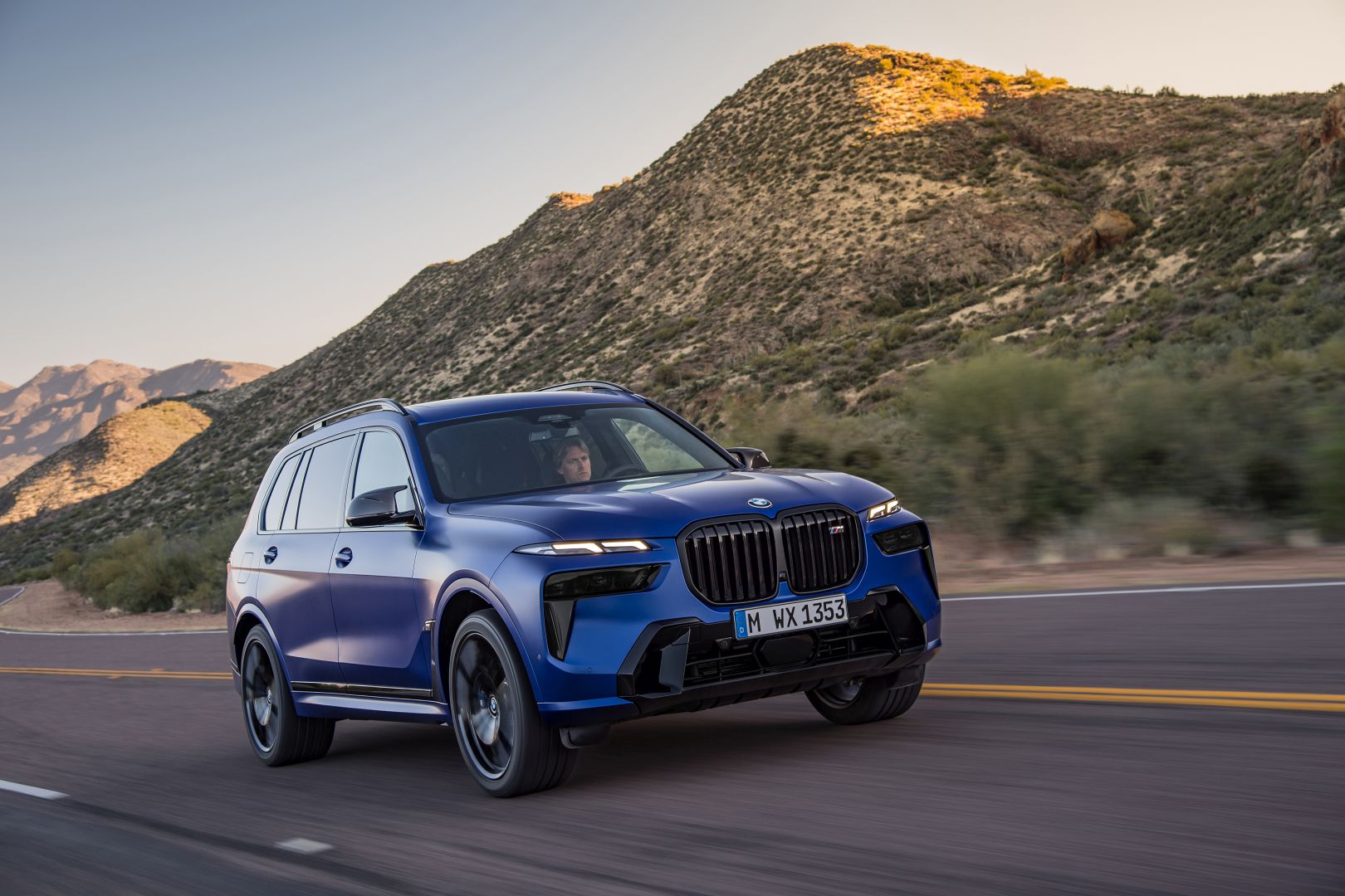Bmw X7 photo 25