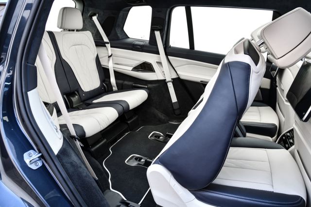 Bmw X7 photo 258