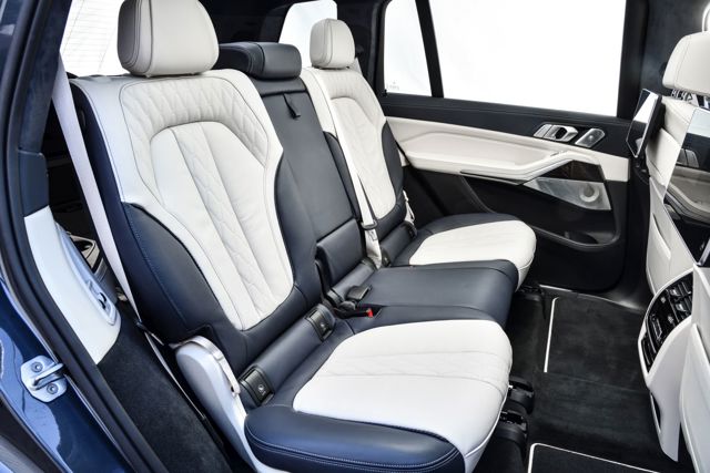 Bmw X7 photo 266