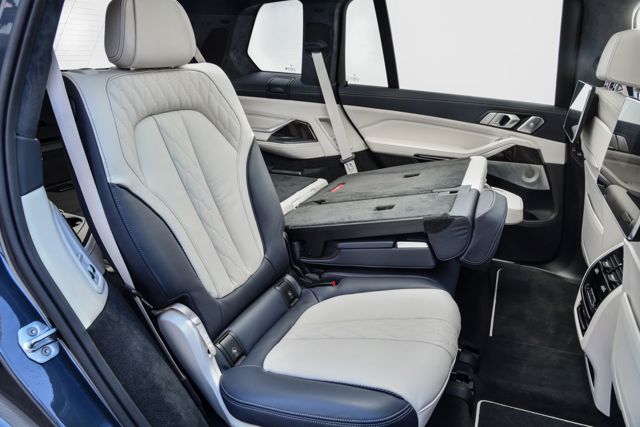 Bmw X7 photo 270