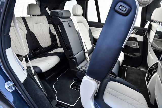 Bmw X7 photo 273