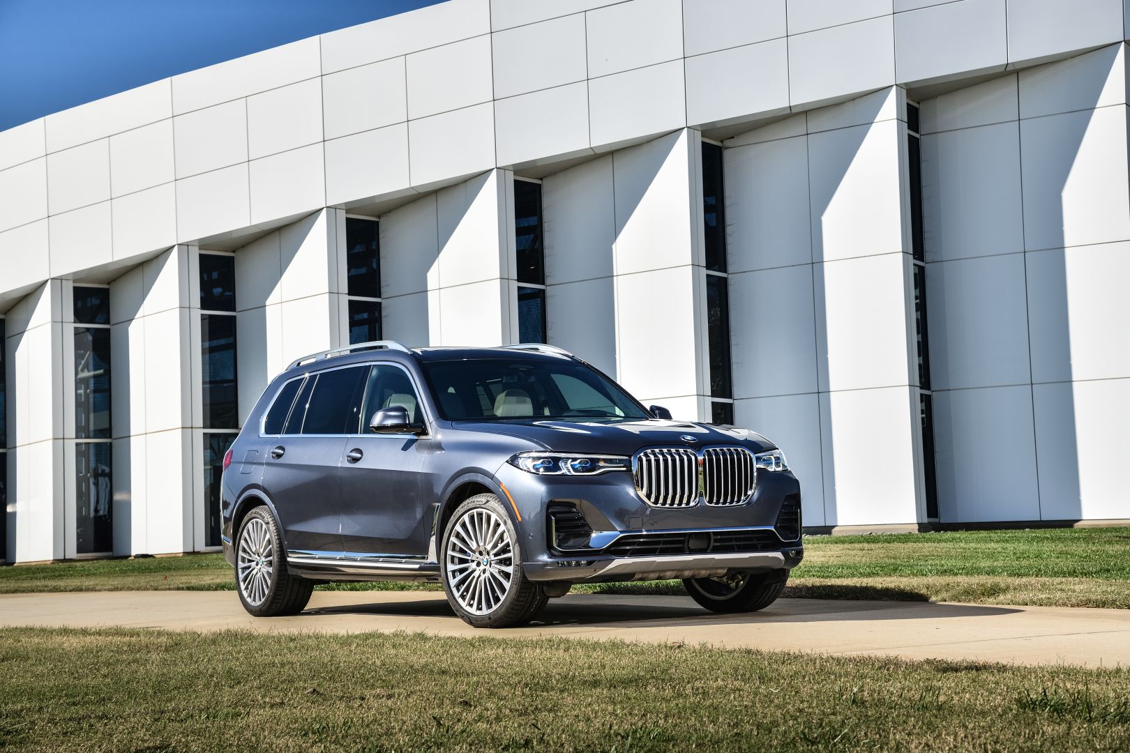 Bmw X7 photo 56