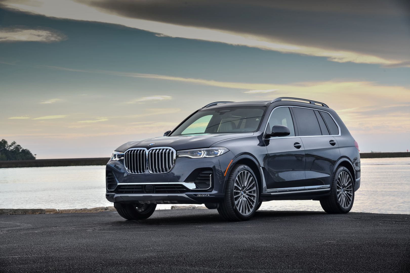 Bmw X7 photo 71