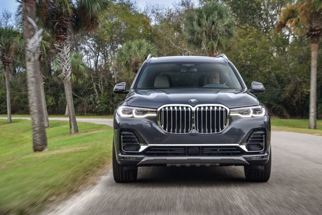 Bmw X7 photo 101