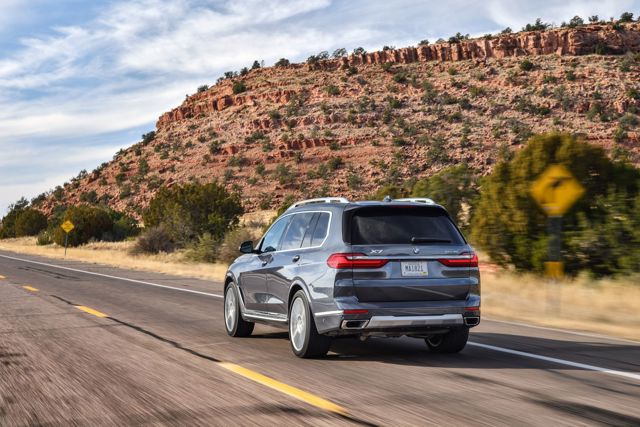 Bmw X7 photo 350
