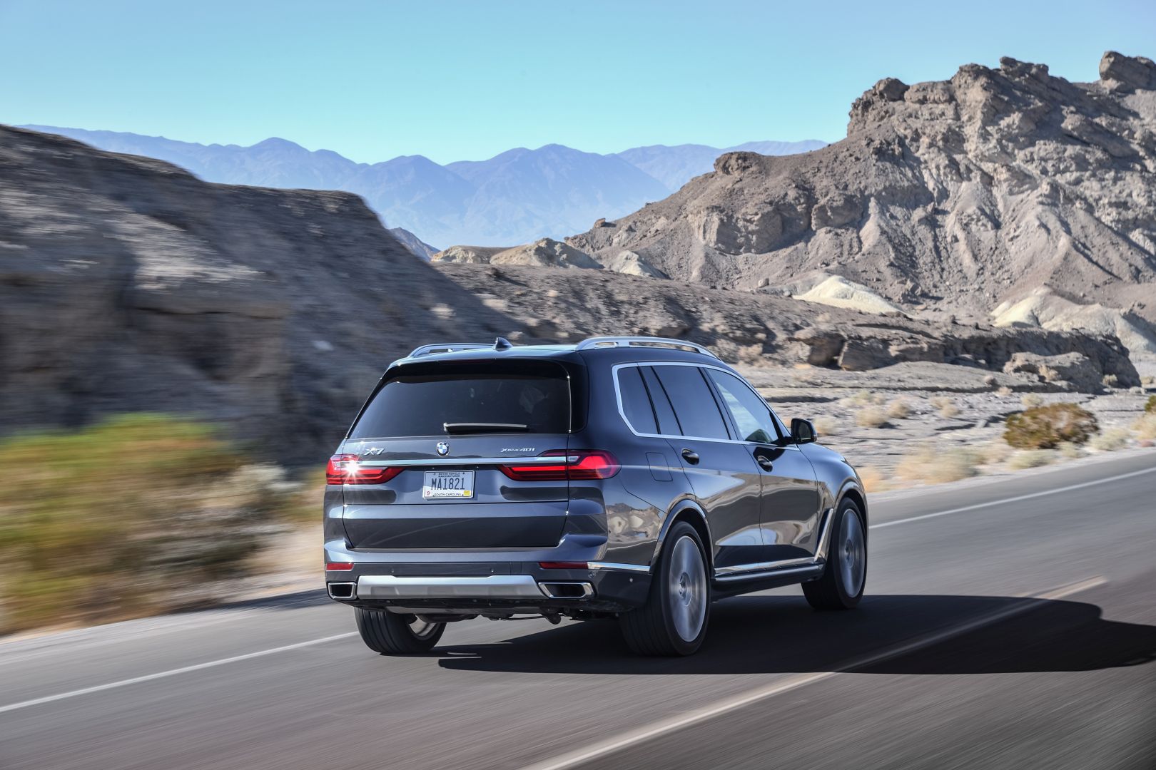 Bmw X7 photo 352