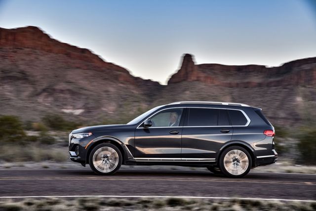 Bmw X7 photo 358